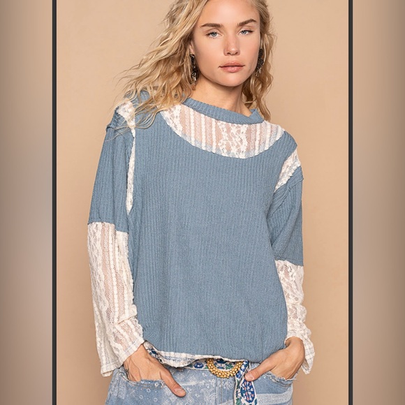 POL Tops - POL NWT Blue and White Lace Blouse